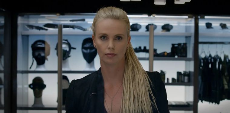 Charlize Theron interpreta a Cipher en la saga Rápido y furioso