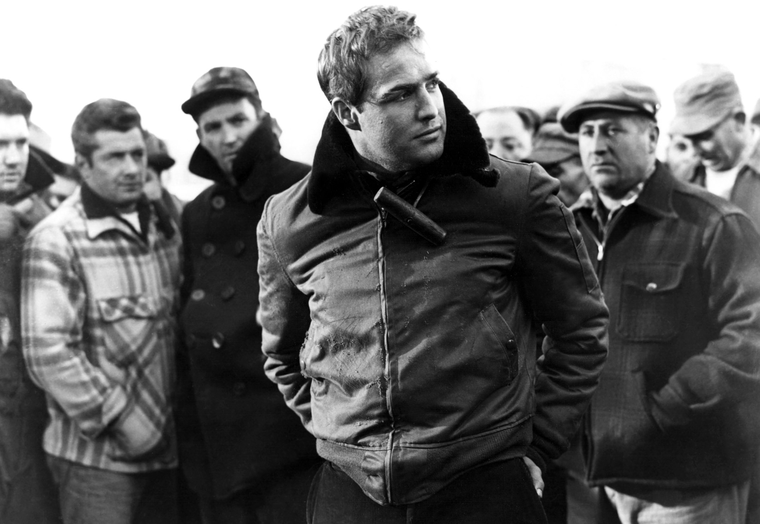 Marlon Brando protagoniza Nido de ratas. Marlon Brando protagoniza Nido de ratas.