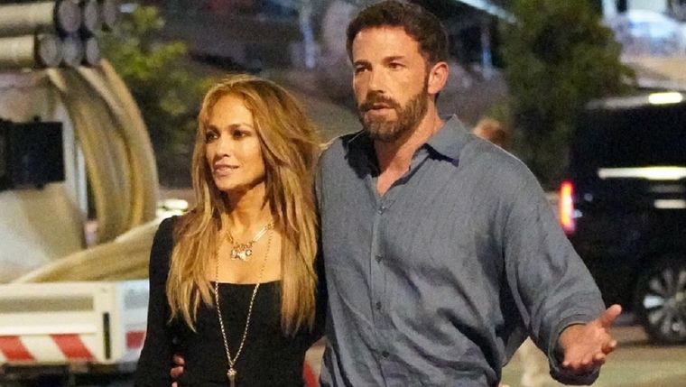 La pareja disfruta de una romántica escapada a Italia