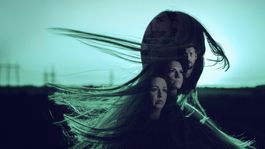 Una amistad, un asesinato está disponible en Netflix Una amistad, un asesinato está disponible en Netflix