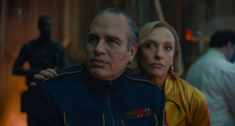 Mark Ruffalo y Toni Collette se lucen en Mickey-17 Mark Ruffalo y Toni Collette se lucen en Mickey-17