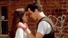 Una comedia romántica que se terminó imponiendo como un clásico ochentero Una comedia romántica que se terminó imponiendo como un clásico ochentero
