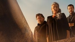 Dos tumbas arrasa en Netflix