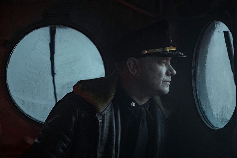 Tom Hanks como el Capitán Krause en el drama de la Segunda Guerra Mundial, Greyhound.