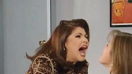 Yulianna Peniche es recordada por su papel de maldita lisiada