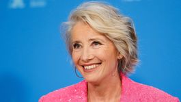 Emma Thompson no sólo ha actuado en muchas rom-coms, sino que también las ha escrito