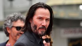 Keanu Reeves y el elenco de Matrix 4 quedaron envueltos en un escándalo