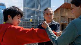 Jackie Chan se ha convertido en una leyenda del cine de artes marciales. 