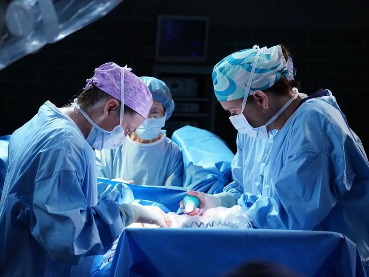 Netflix trabaja en un nuevo drama médico de la mano del creador de Lost