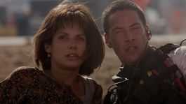 Keanu Reeves y Sandra Bullock en Speed (1994) su primer trabajo juntos.