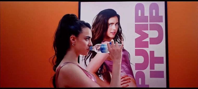 Margaret Qualley brilló en su interpretación de Sue. Margaret Qualley brilló en su interpretación de Sue.