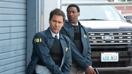 Viajeros fue una de las primeras series originales de Netflix. Viajeros fue una de las primeras series originales de Netflix.