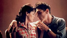 Que Ver | Joaquin Phoenix protagoniza esta película de los 90 subida de tono