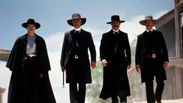 Que Ver | Tombstone (1993), dirigida por George P. Cosmatos y Kevin Jarre.
