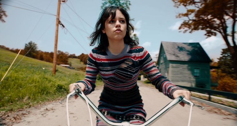 Jenna Ortega es una de las protagonistas de Beetlejuice Beetlejuice.