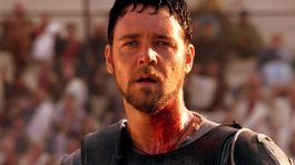 Russell Crowe protagonizó la película original de Gladiador Russell Crowe protagonizó la película original de Gladiador