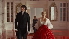 Cumbres borrascosas llega a los cines el próximo 11 de febrero Cumbres borrascosas llega a los cines el próximo 11 de febrero