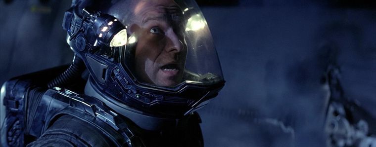 Lo que parece una misión de rescate se convierte en la peor de las pesadillas. Lo que parece una misión de rescate se convierte en la peor de las pesadillas.