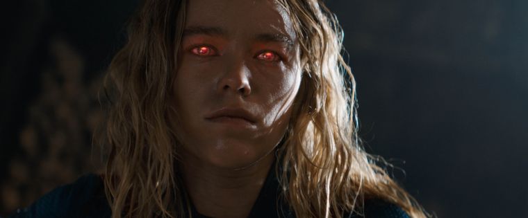 supergirl-2026-kara-eyes-heatvision