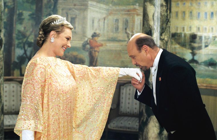 Julie Andrews ya no estar&aacute; para aconsejar a Anne Hathaway.