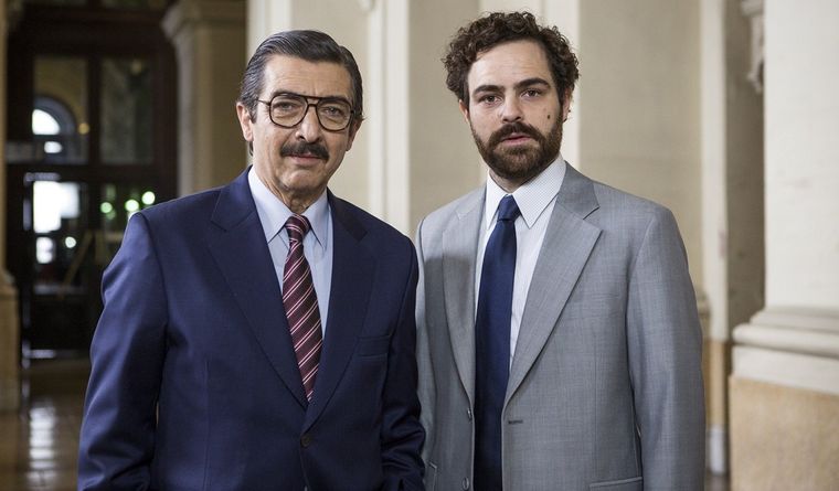Ricardo Darín y Peter Lanzani se convierten en dos históricos personajes de Argentina