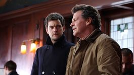Jackson y Noble como Peter y Walter Bishop