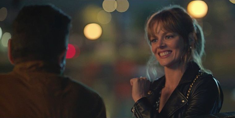 Samara Weaving protagoniza esta aclamada comedia romántica