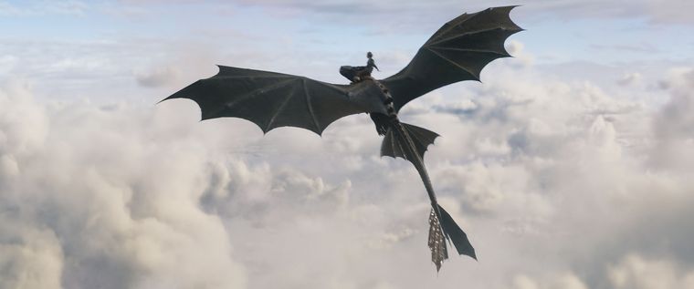 Hipo y Chimuelo en su primer vuelo para el live-action de Cómo entrenar a tu dragón. Hipo y Chimuelo en su primer vuelo para el live-action de Cómo entrenar a tu dragón.