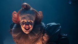 Bill Skarsgård saltó a la fama tras interpretar a Pennywise en las películas de It