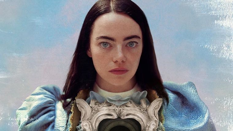 Emma Stone interpreta a Bella Baxter en Poor Things