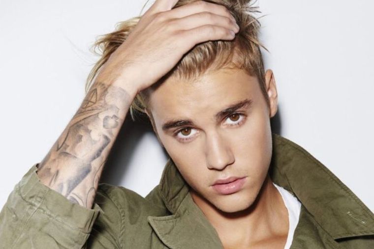 La  historia de Mally el mono capuchino de Justin Bieber que fue abandonado en Alemania.