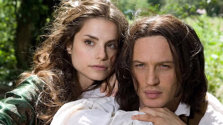 Tom Hardy y Charlotte Riley en Cumbres borrascosas (2009) Tom Hardy y Charlotte Riley en Cumbres borrascosas (2009)