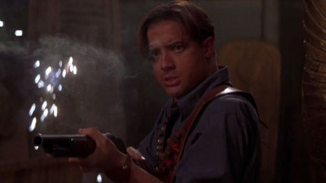Brendan Fraser aleccionando momias en la segunda película de 2001.