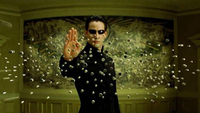 Keanu Reeves como Neo en Matrix.