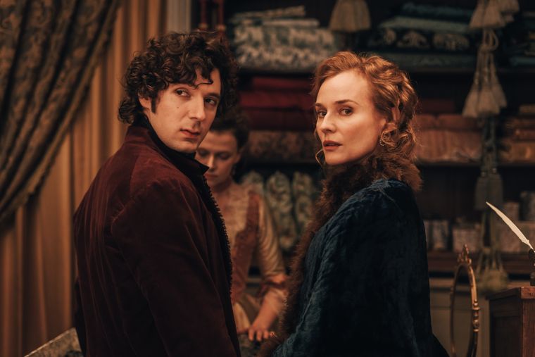 Vincent Lacoste interpreta al traicionero Vicomte de Valmont. Vincent Lacoste interpreta al traicionero Vicomte de Valmont. 