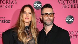 Sin dudas, el amor entre Adam Levine y Behati Prinsloo traspasó la pantalla desde el primer momento.