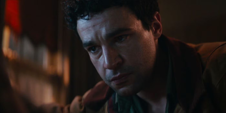Christopher Abbott interpreta al Hombre Lobo
