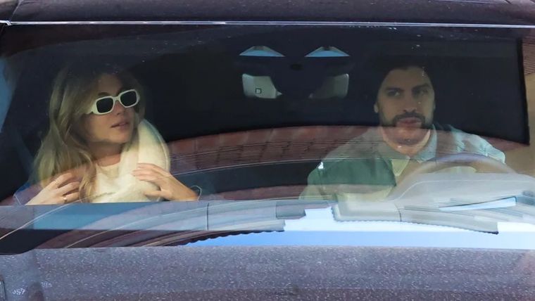 La joven está gozando de los beneficios de salir con Piqué.