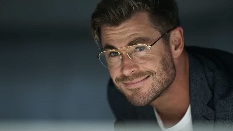 Hemsworth se convierte en el malo de la historia
