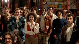 Que Ver | La película está protagonizada por Gabriel LaBelle, Cooper Hoffman, Rachel Sennott, Ella Hunt, Emily Fairn, Dylan OBrien, Cory Michael Smith y más.