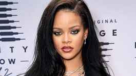 Rihanna en el foco de las críticas Rihanna en el foco de las críticas