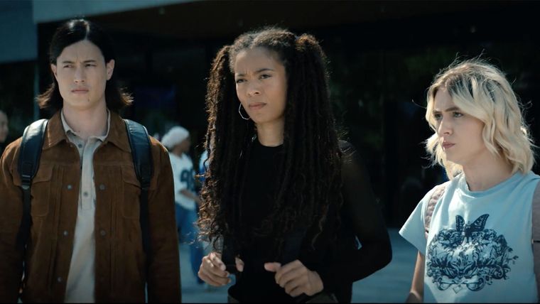 Jordan, Marie y Emma en el regreso a clases con la S2 de Gen V.