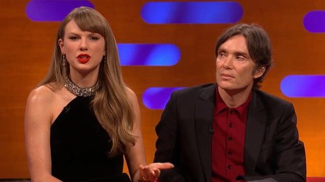 Taylor Swift y Cillian Murphy en The Graham Norton Show. 