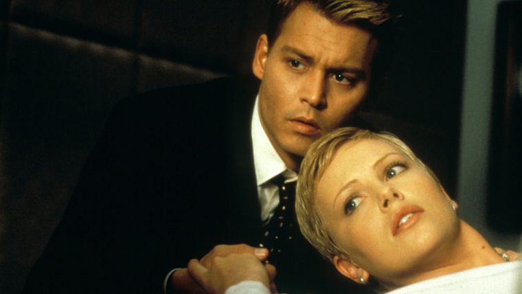 Está en streaming, tiene a Charlize Theron como protagonista y es ideal para fans del sci-fi con tono oscuro.