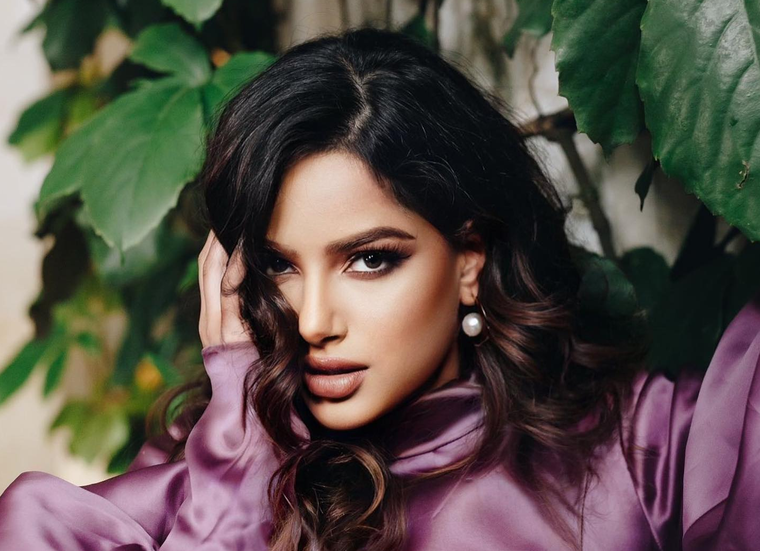 La joven ganadora de Mis Universo Harnaaz Sandhu tiene tan solo 22 años.
