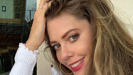 Lorna Cepeda cambió su color de cabello y sorprendió a sus fanáticos.