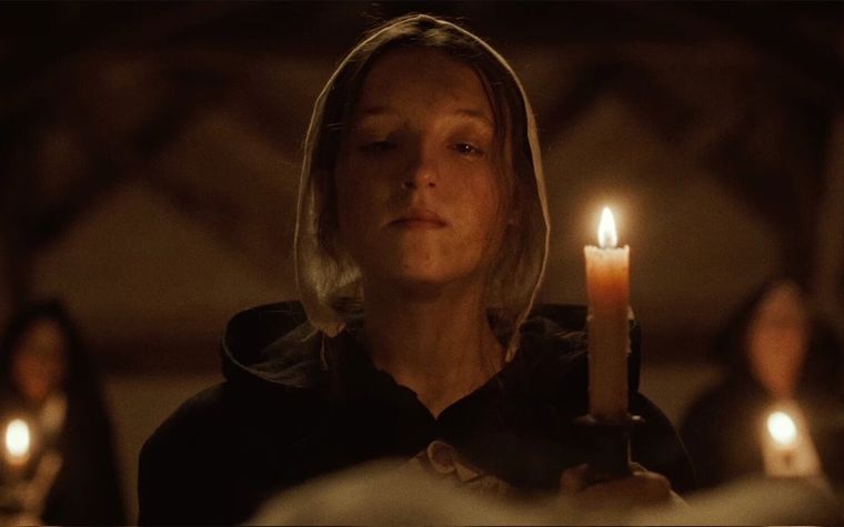 Bella Ramsey interpreta a Evelyn Whittle en un cortometraje que combina una historia queer, brujas y horror