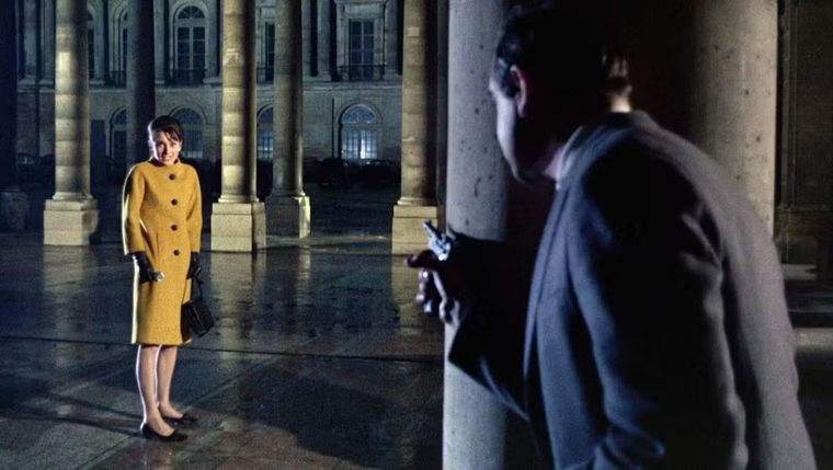 Charada es un clásico de culto. Charada es un clásico de culto.