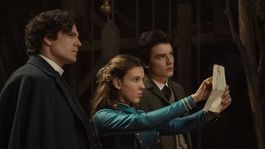 Enola Holmes 2 llegó este viernes a Netflix