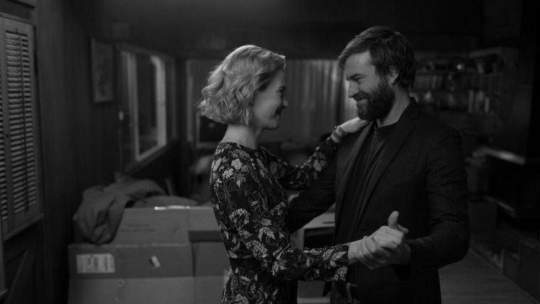Sarah Paulson y Mark Duplass protagonizan este drama romántico. Sarah Paulson y Mark Duplass protagonizan este drama romántico. 